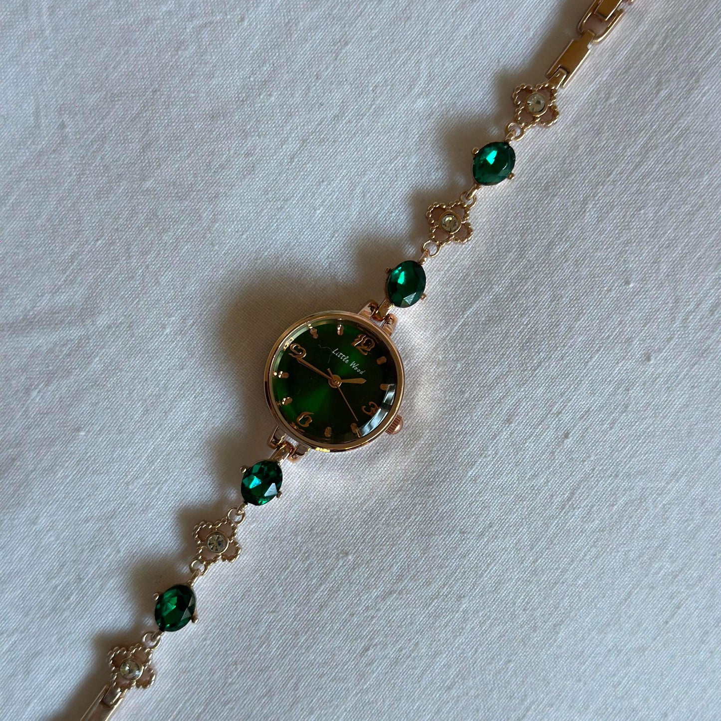 The Emerald Gemstone Watch
